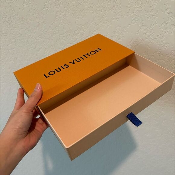 Louis Vuitton Long Wallet Box 10x5.5” - Picture 3 of 7